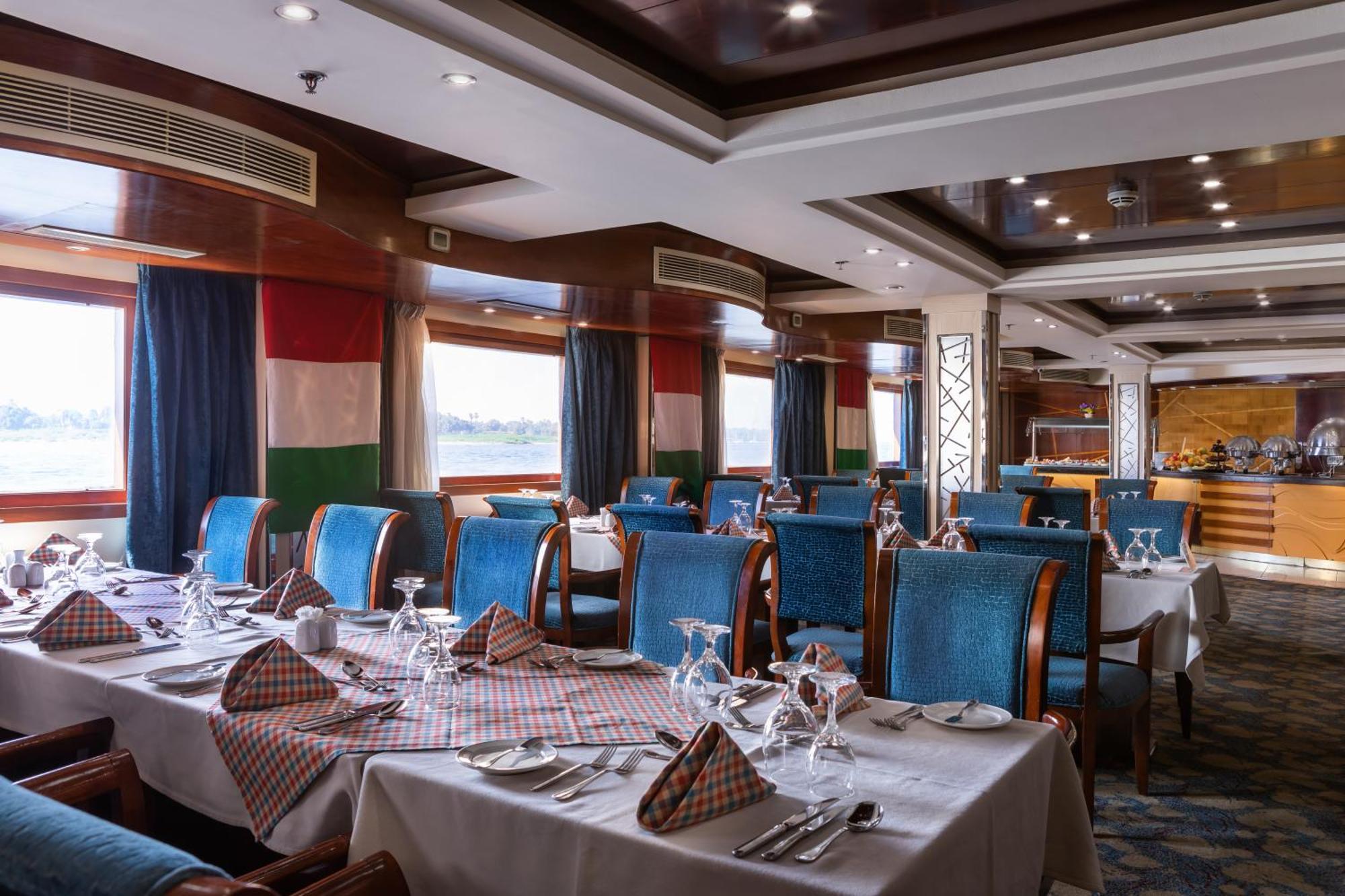 M/S Esmeralda Nile Cruise - 4 Or 7 Nights From Luxor Each Monday And 03 Nights From Aswan Each Friday Exterior photo